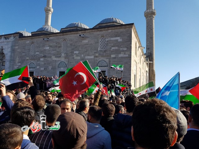 فيديو: الشعب التركي ينتفض على قرار الرئيس الامريكي والشيخ نائل عيسى يشارك في مؤتمر اتحاد المنظمات الاهلية الاغاثية في إسطنبول